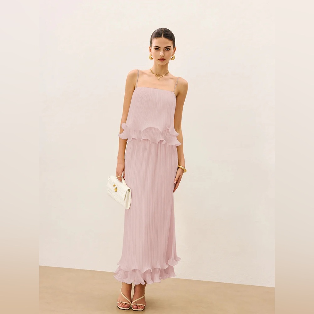 046. Comment Elegant Pink Sold Out Ruffle Skirt Set